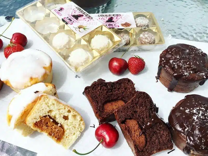 Cocos Blondies & Chocolate Overload Brownies